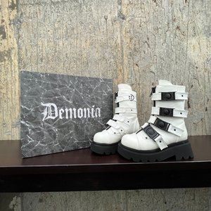 Demonia Renegade -55- White Vegan Leather Boots Size 6 Womens